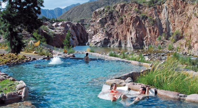 MENDOZA Y TERMAS DE CACHEUTA EN OCTUBRE 